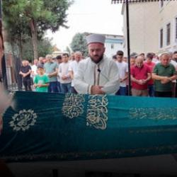 Eşini 38, baldızını 22 yerinden bı&ccedil;aklayarak &ouml;ld&uuml;rm&uuml;şt&uuml;: Mahkemeden "takdir" indirimi