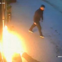 Bursa'da kundak&ccedil;ının g&uuml;venlik kamerası g&ouml;r&uuml;nt&uuml;leri ortaya &ccedil;ıktı