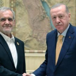 Cumhurbaşkanı Erdoğan, Pezeşkiyan ile telefonda g&ouml;r&uuml;şt&uuml;! İran'dan yeni teklif