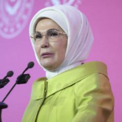 Emine Erdoğan 14 Mart Tıp Bayramı'nı kutladı