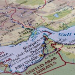 H&uuml;rm&uuml;z Boğazı kilitlendi! Gemi sayısı dibe &ccedil;akıldı