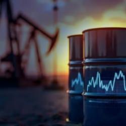 IEA: H&uuml;rm&uuml;z Boğazı'ndaki aksama g&uuml;nl&uuml;k 9,9 milyon varil petrol &uuml;retimini askıya alacak