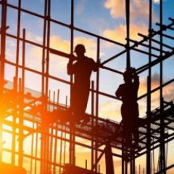 Savaş T&uuml;rk m&uuml;teahhitleri fena vurdu: 19 milyar dolarlık şantiye var, faaliyet yok