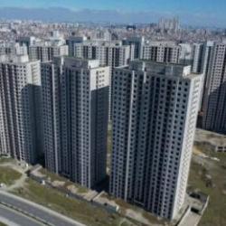 İstanbul Esenyurt'ta 15 yıldır inşaatı s&uuml;rd&uuml;ren dev şirket iflas etti!