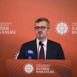 İletişim Başkanı Duran, iftarda basın mensupları ile bir araya geldi