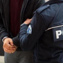 Kafeleri kurşunlayıp ara&ccedil; yaktılar: İstanbul&rsquo;da &ccedil;ete operasyonu: 4 tutuklama