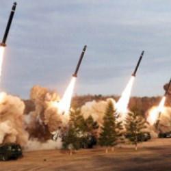 Kuzey Kore 10 balistik f&uuml;ze fırlattı