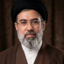 M&uuml;cteba Hamaney: B&ouml;lgedeki t&uuml;m Amerikan &uuml;sleri acil olarak kapatılmalı