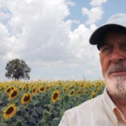 Muhit&rsquo;ten Mustafa Kutlu&rsquo;ya vefa selamı