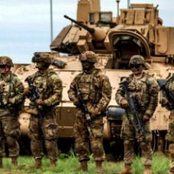 NATO &uuml;lkesinden yeni karar! Komşu &uuml;lkedeki askerlerini geri &ccedil;ekiyorlar