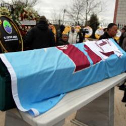 Orhan Kaynak son yolculuğuna uğurlandı