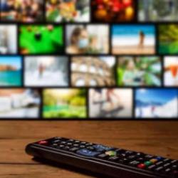 TRT1 dizisinden &uuml;z&uuml;c&uuml; haber! Yayın akışından kaldırılmasının nedeni...