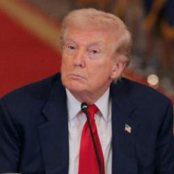 Trump: İran ile g&ouml;r&uuml;şebilirim