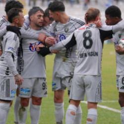 1. Lig'in zirvesi karıştı! İlk 3'te kıyasıya rekabet