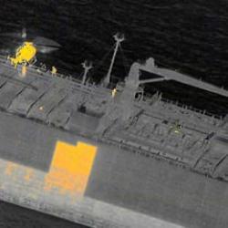 Avrupa &uuml;lkesinden Putin'i &ccedil;ıldırtacak operasyon: Rus tankerine asker &ccedil;ıkardılar!