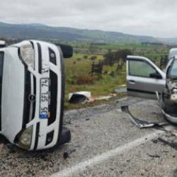Balıkesir'de trafik kazası: 5 yaralı