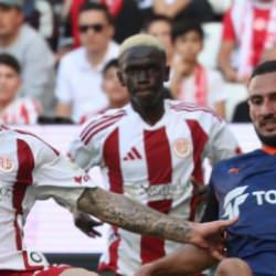 Başakşehir-Antalyaspor! CANLI| İlk yarı sona erdi