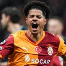 Brezilya'da 50 yıl sonra ilk! Gabriel Sara sahaya &ccedil;ıkmadan tarihe ge&ccedil;ti