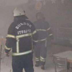 Burdur&rsquo;da pide salonunda doğal gaz patlaması: 1 yaralı