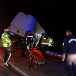 Edirne'de feci kaza: 2 &ouml;l&uuml;, 1 yaralı!