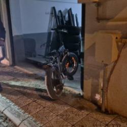 Eskişehir'de acı olay: G&ouml;ğs&uuml;ne bisiklet gidonu saplanan 9 yaşındaki &Ouml;mer &ouml;ld&uuml;