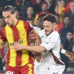 Fenerbah&ccedil;e ve Galatasaray G&ouml;ztepe'nin yıldızı i&ccedil;in karşı karşıya!