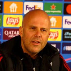 Galatasaray Arne Slot'un işine son verdirebilir!