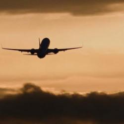 Kenya'da yolcu u&ccedil;ağı pistten &ccedil;ıktı