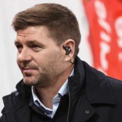Liverpool efsanesi Gerrard'dan Galatasaraylı taraftarları &ccedil;ıldırtan s&ouml;zler