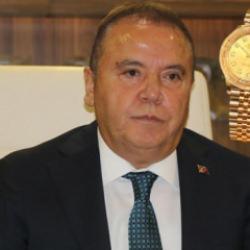 Mahkemedeki s&ouml;zleri pes dedirtti: B&ouml;cek'ten şaşkına &ccedil;eviren "Rolex" savunması