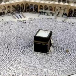 Mekke'de bayram coşkusu! Milyonlarca M&uuml;sl&uuml;man tek y&uuml;rek oldu