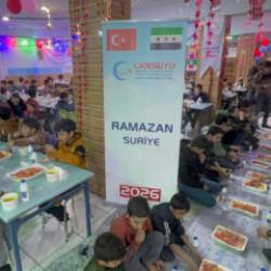 Ramazan'ın Bereketi Afrin'de Yetim Sofralarında Buluştu