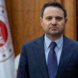 Siyasetin zirvesi Bakan G&uuml;rlek i&ccedil;in tek ses: İftiralara ge&ccedil;it yok