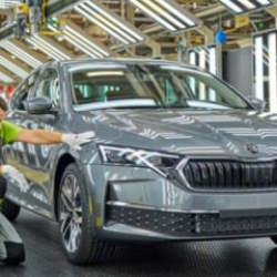 Skoda 2025'te gelirini 30,1 milyar avroya y&uuml;kseltti