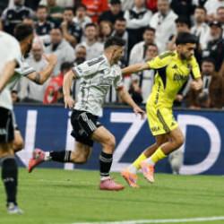 S&uuml;per Lig'de Trabzonspor-Galatasaray ve Fenerbah&ccedil;e-Beşiktaş ma&ccedil;larının tarihi a&ccedil;ıklandı