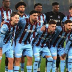 Trabzonspor, ateş hattını karıştırabilir! 4 isim sarı kart g&ouml;r&uuml;rse G.Saray ma&ccedil;ında yok