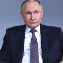 Trump'ın g&ouml;z diktiği &uuml;lkeye Putin sahip &ccedil;ıktı!