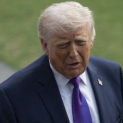 Trump'tan son dakika İran a&ccedil;ıklaması: Savaşın biteceği tarihi resmen a&ccedil;ıkladı!