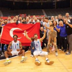 T&uuml;rk Telekom&rsquo;dan İsrail ekibine son saniye darbesi: Yarı finalde