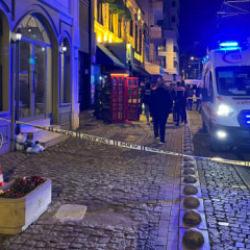 İzmit'te kanlı pusu: 3 &ouml;l&uuml;, 2 yaralı