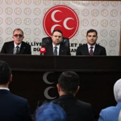 Adalet Bakanı Akın G&uuml;rlek MHP D&uuml;zce İl Başkanlığını ziyaret etti