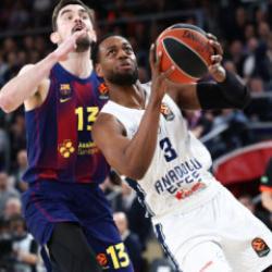 Anadolu Efes, Bar&ccedil;e deplasmanında mağlup