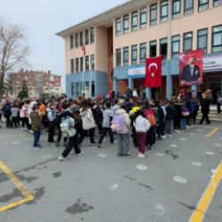 Ara tatil sona erdi, okullarda ders zili yeniden &ccedil;aldı