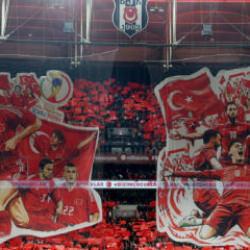 Dolmabah&ccedil;e'de g&ouml;rsel ş&ouml;len! 'Ge&ccedil;mişten geleceğe hedef D&uuml;nya Kupası'