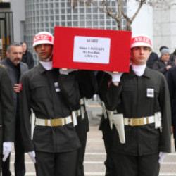Katar'da şehit olan Binbaşı Taştekin, Isparta'da toprağa verildi