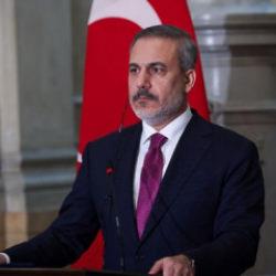 İslamabad&rsquo;da kritik zirve: T&uuml;rkiye Suudi Arabistan ve Mısır dışişleri bakanları g&ouml;r&uuml;şecek