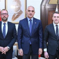 K&uuml;lt&uuml;r ve Turizm Bakanı Ersoy, Kuzey Makedonyalı mevkidaşıyla bir araya geldi