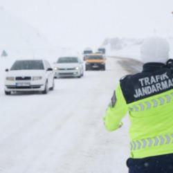 Muş'ta 'dur' ihtarına uymayan s&uuml;r&uuml;c&uuml;ye 215 bin TL ceza