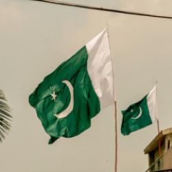 Pakistan'dan son dakika kararı! K&ouml;rfez &uuml;lkeleri i&ccedil;in harekete ge&ccedil;tiler! Şerif'ten talimat