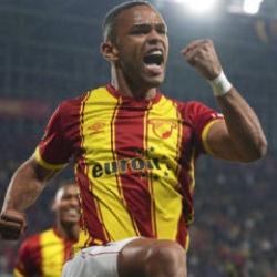 S&uuml;per Lig ekibinden resmi a&ccedil;ıklama! '15+2 milyon euro'luk teklifi reddettik'